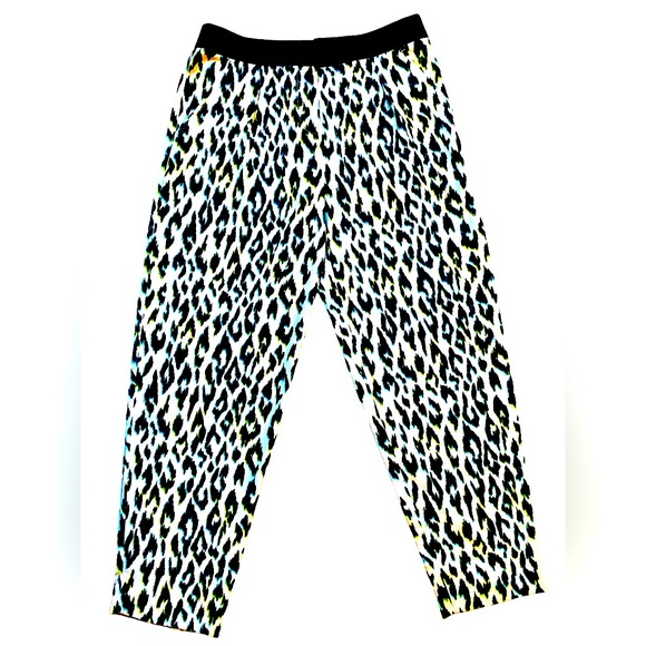 BCBG MAXAZRIA LEOPARD PRINT PANTS - Picture 2 of 6